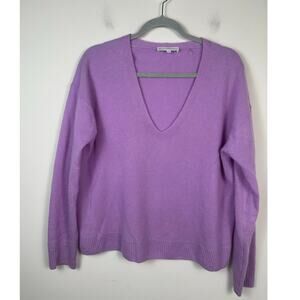 White + Warren 100% Cashmere Lilac Purple V-Neck Sweater Size Medium EUC
